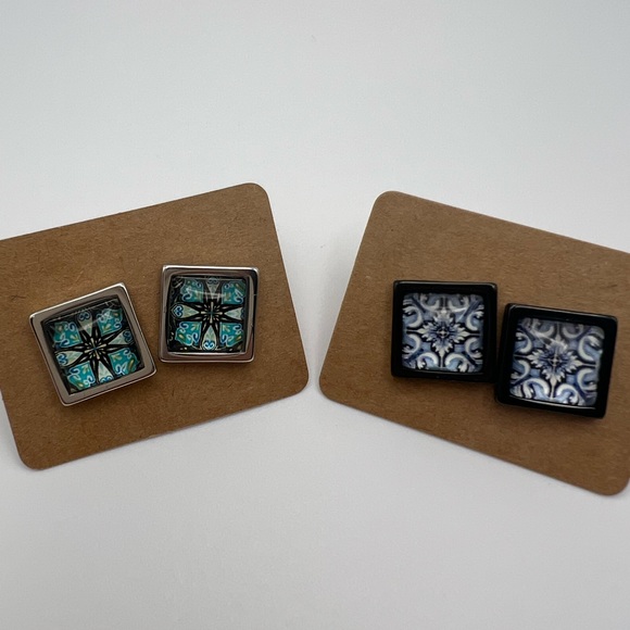 Classic Square Stud Earrings - Black and Silver Trendy Stud Earring Set - Picture 11 of 15